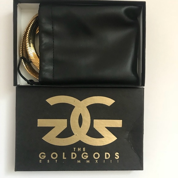 Gold Gods Herringbone Chain - Picture 2 of 3